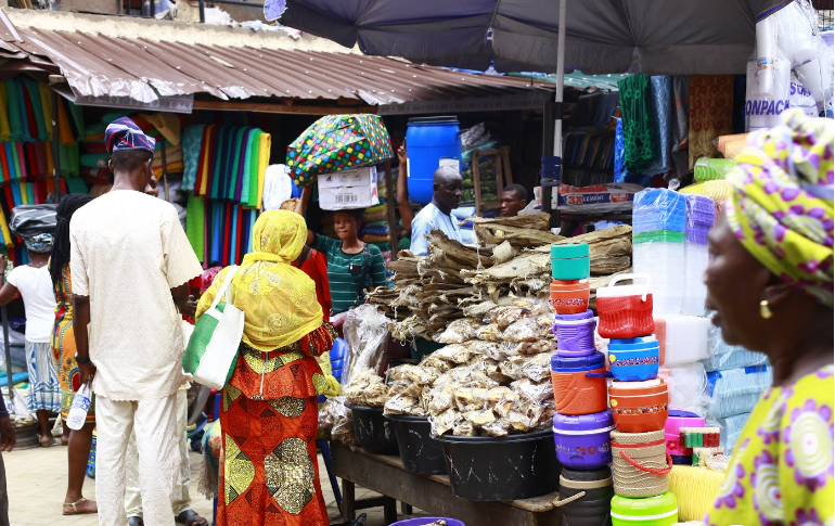 People go to Idumota Market - top 10 Markets For Buying Hair In Nigeria 2022