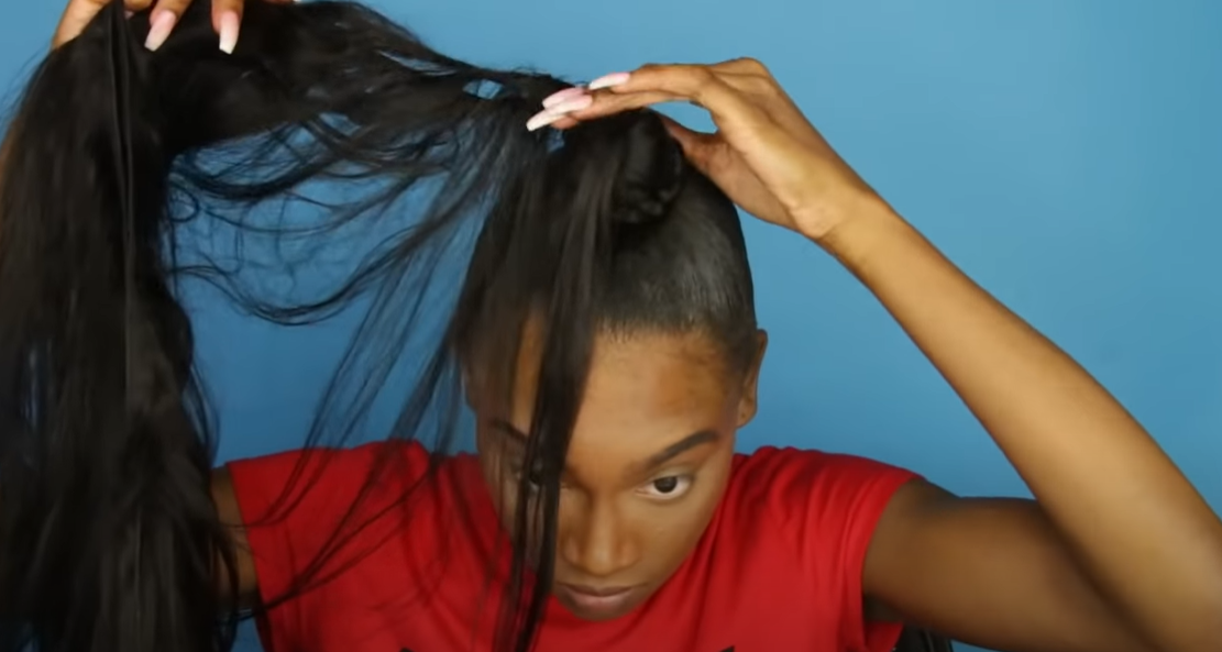 Cover completely buns by doing a quick weave ponytail